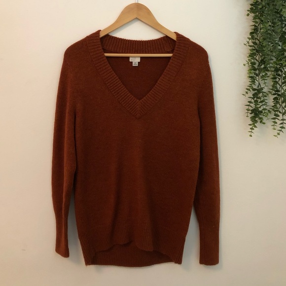 ★ A new day | V-neck sweater - Picture 2 of 7